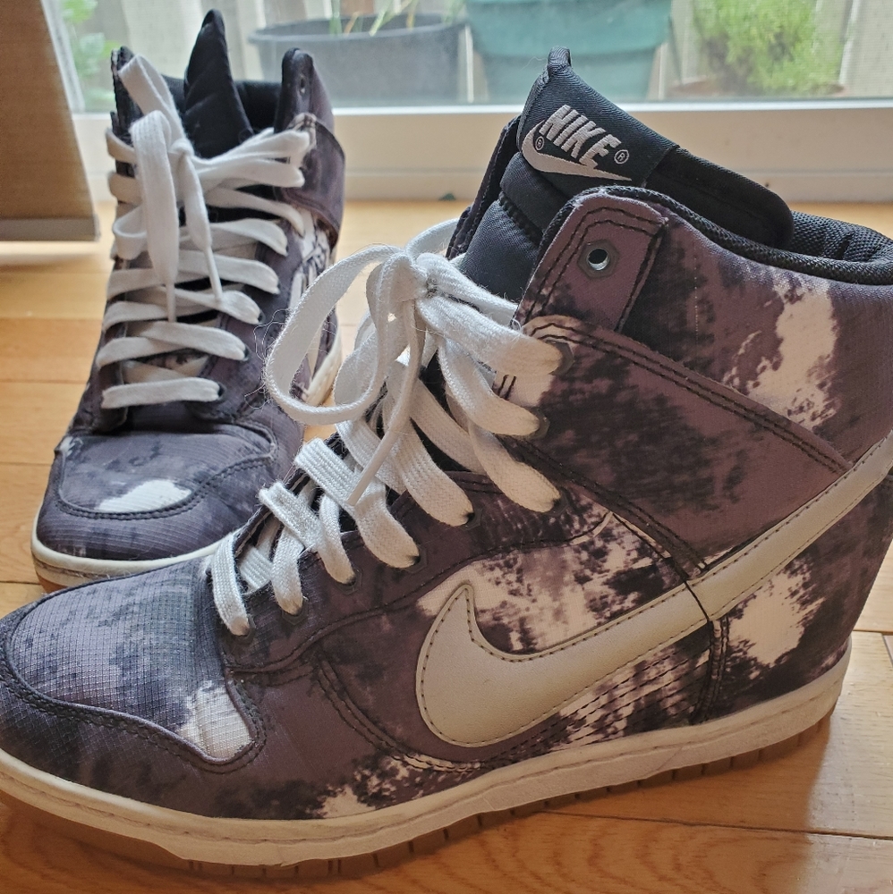 Nike dunk sky high wedge grey